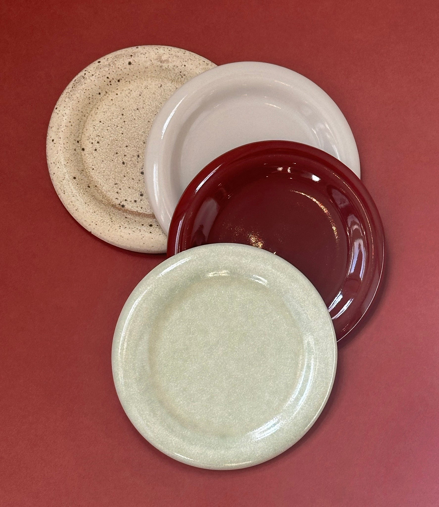 round rim plate