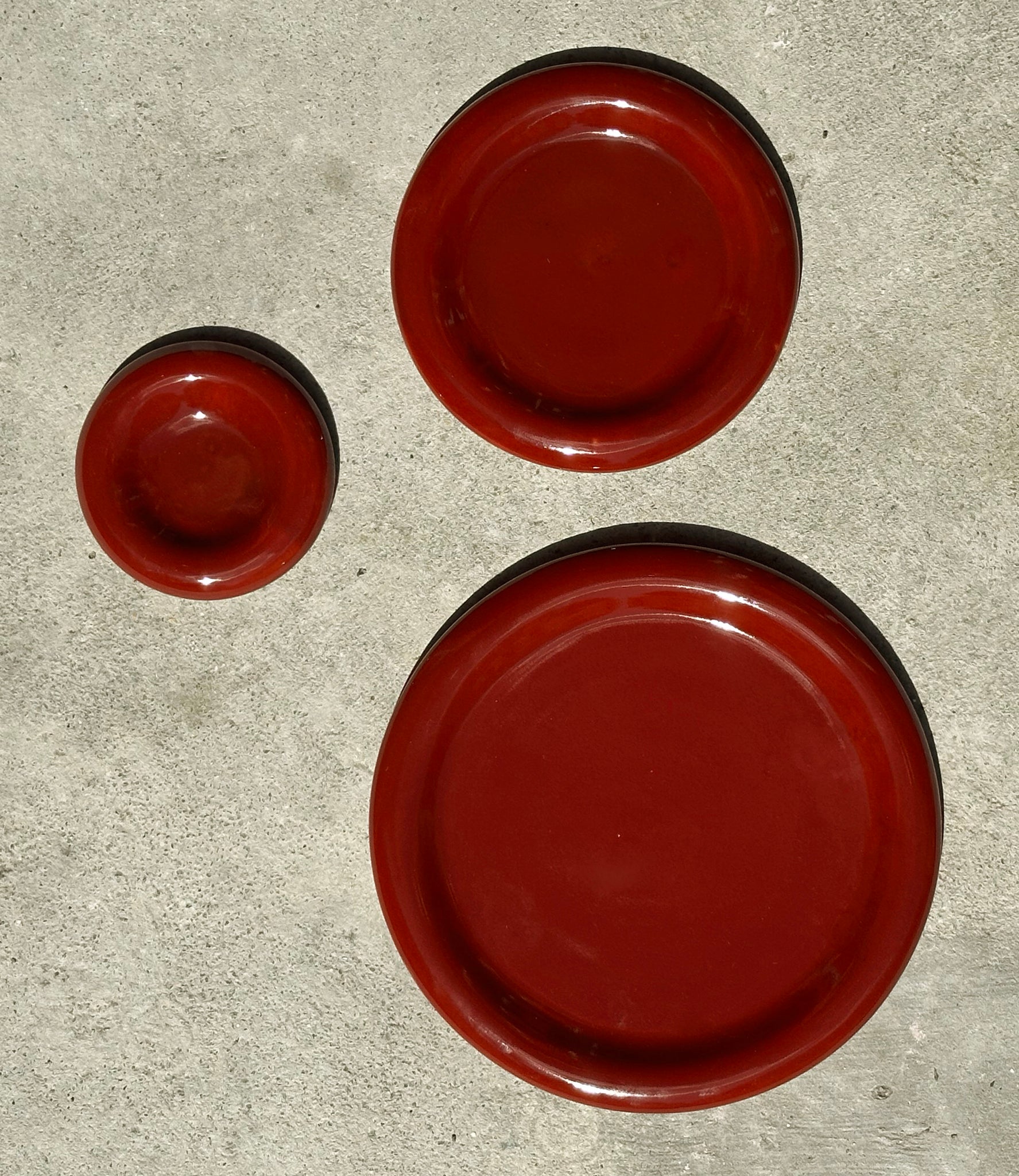 round rim plate