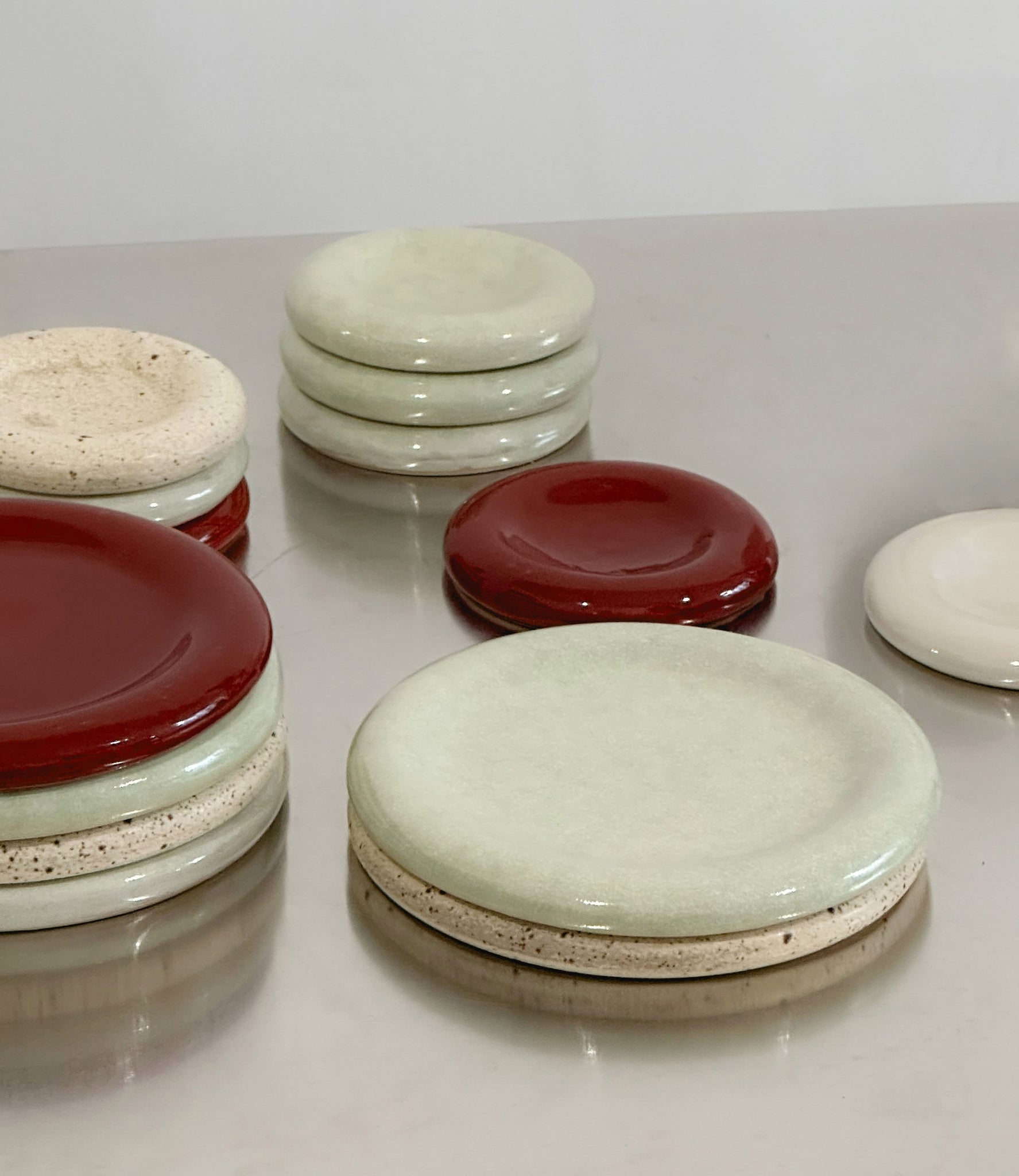 round rim plate
